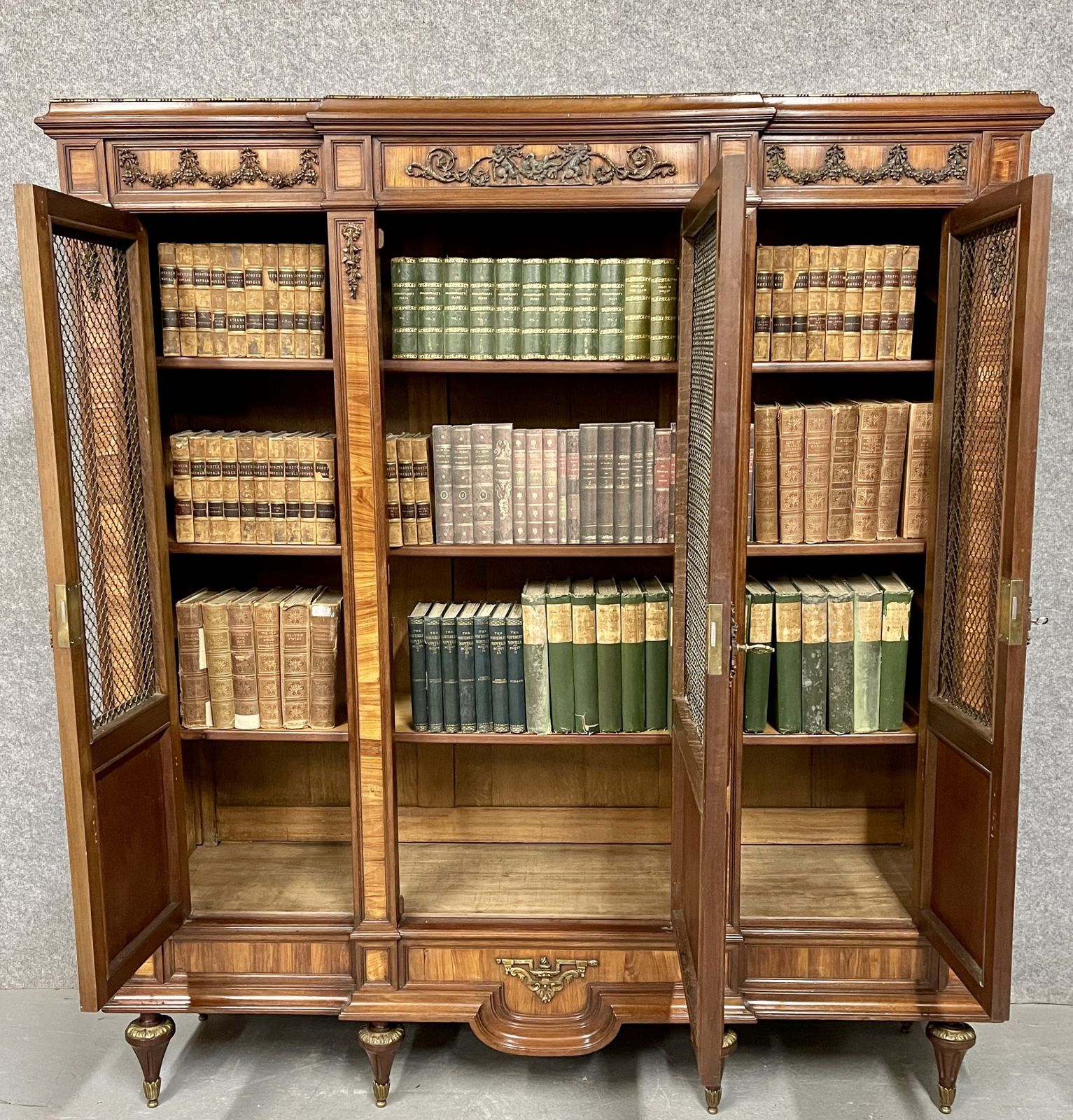 Quality French Kingwood & Mahogany Bookcase photo vintage