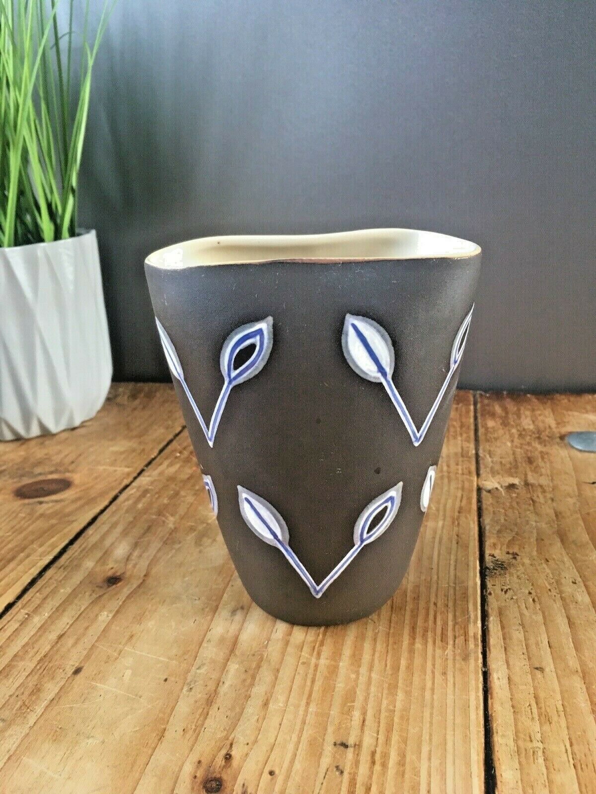 Mid Century 50's Francine Timmers Zenith Gouda Arto Abstract Art Pottery Vase
