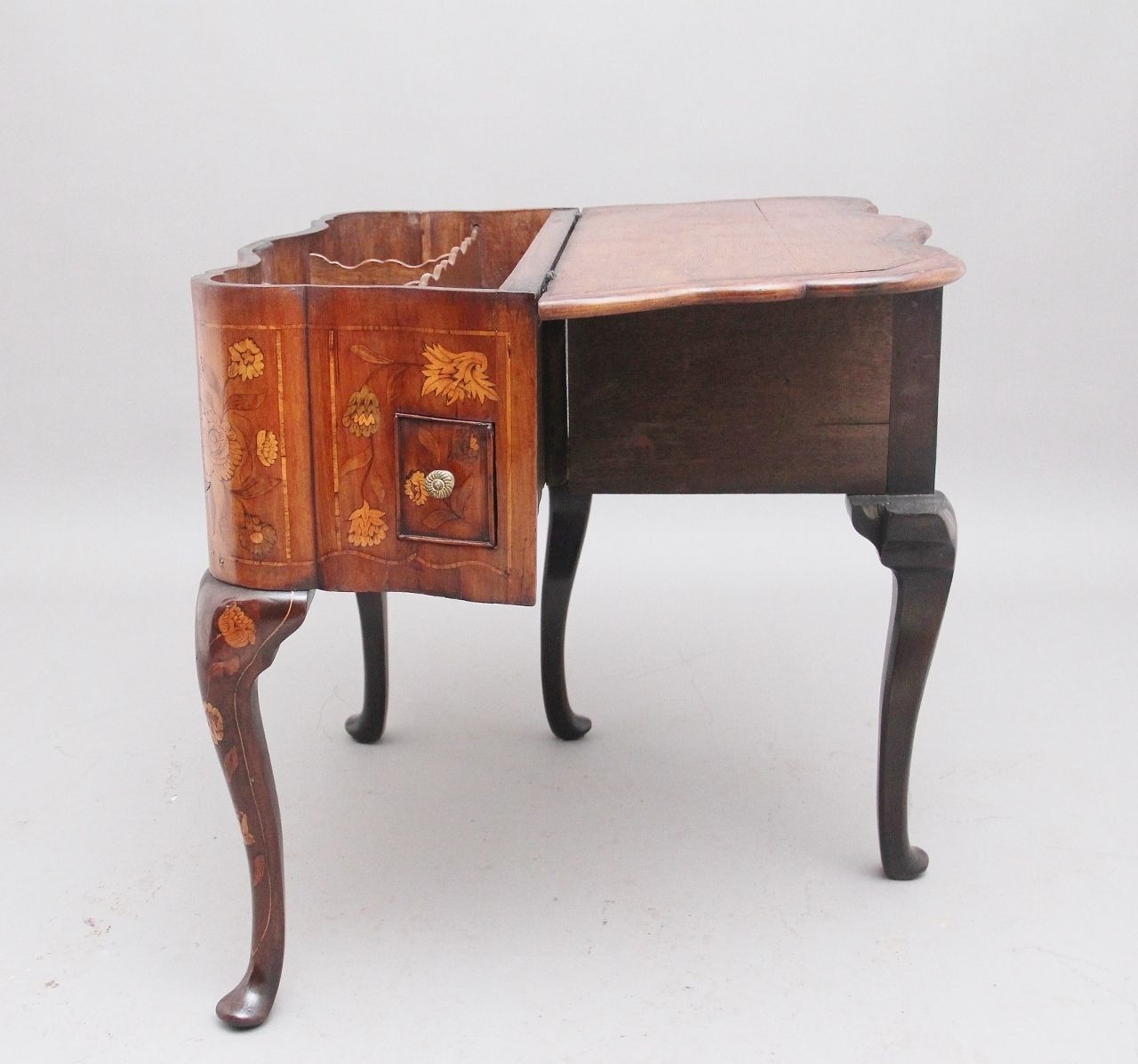 18th Century Dutch Marquetry Walnut Side Table photo vinterior