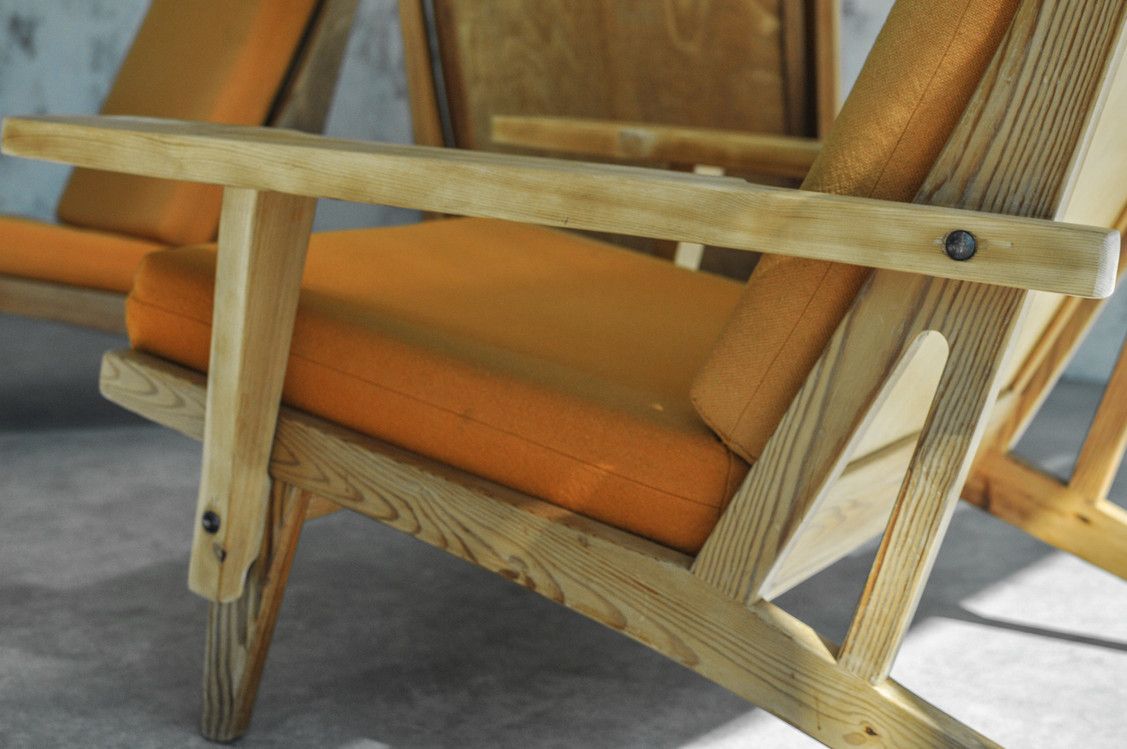 Lounge Armchair photo vinterior