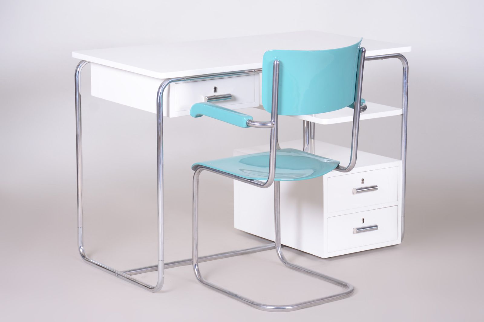 White Bauhaus Writing Desk Made In 1930s Germany   Restored