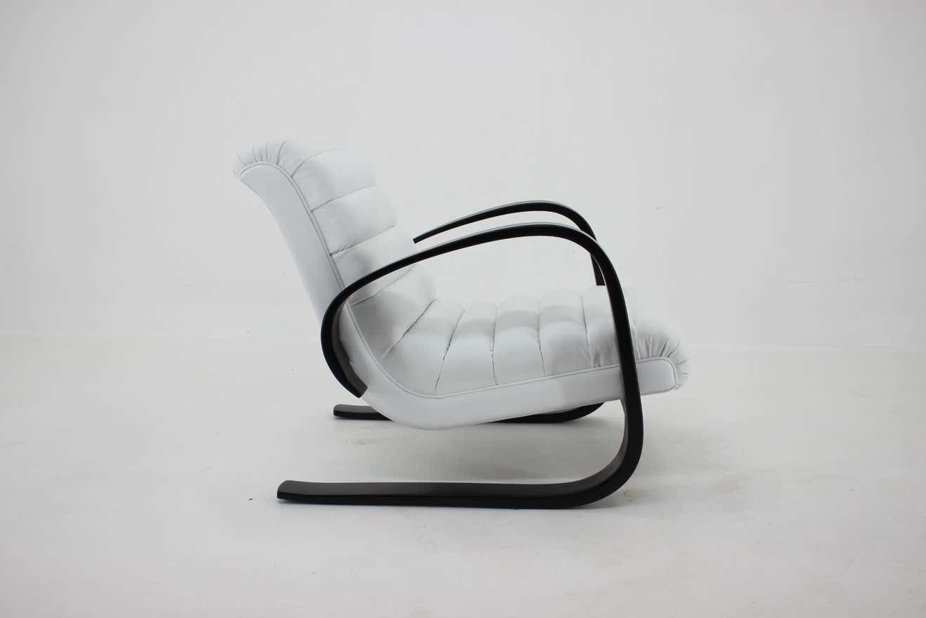 1930s Miroslav Navratil Lounge Chair In White Leather photo vinterior