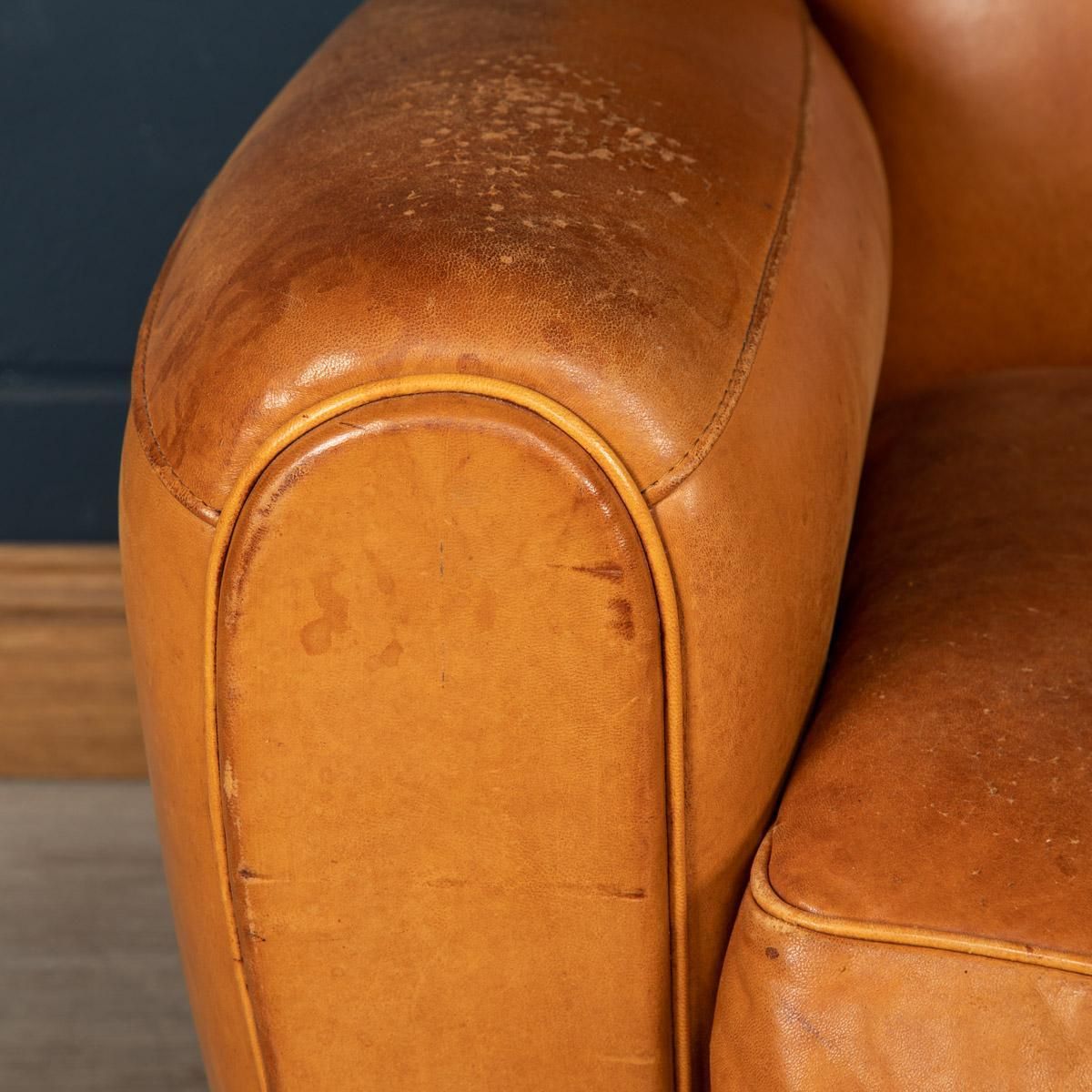 20th Century France Two Seater Tan Sheepskin Leather Sofa photo vinterior