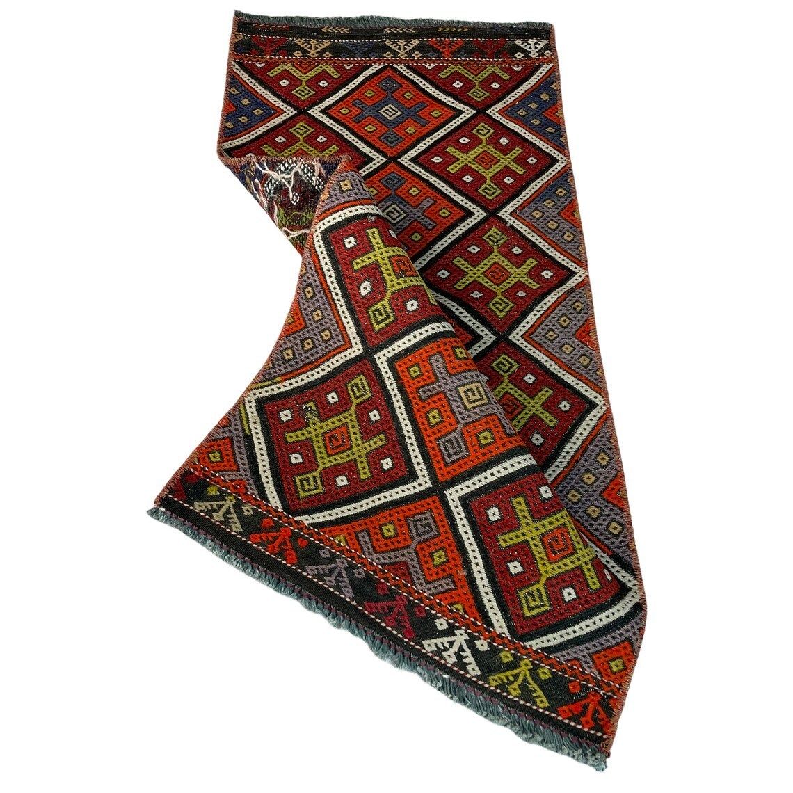 Traditional Turkish Mini Kilim Rug , Vintage Anatolian Turkish Kilim Rug photo furniture
