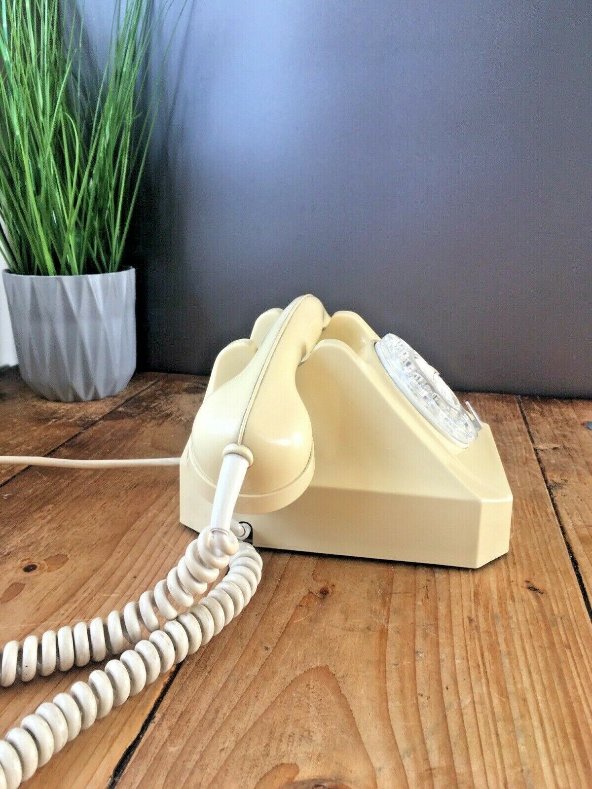 Art Deco Swiss German Weidmann Gfeller Bakelite Rotary Desk Phone Dial Landline Telephone photo vinterior