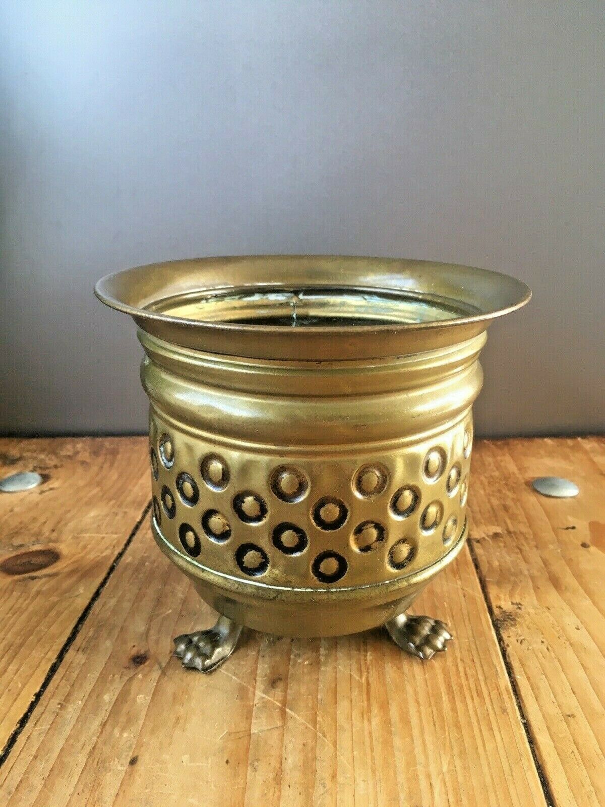Vintage Retro Brass Circle Planter Lion Feet Flower Plant Pot Boho 70's Antique photo Home Decor