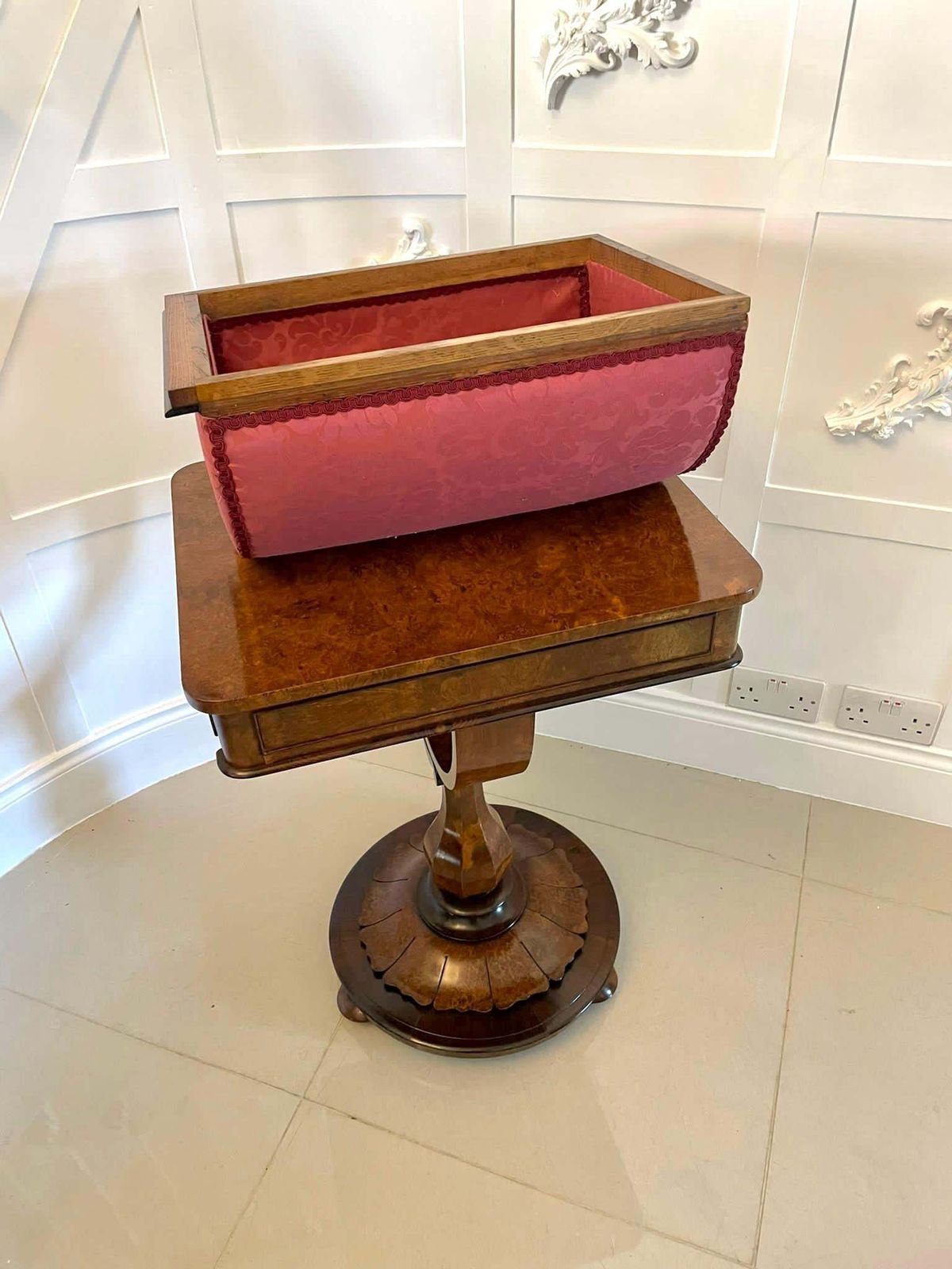 Fine Quality Antique Victorian Burr Walnut Freestanding Sewing Table photo 2745.0