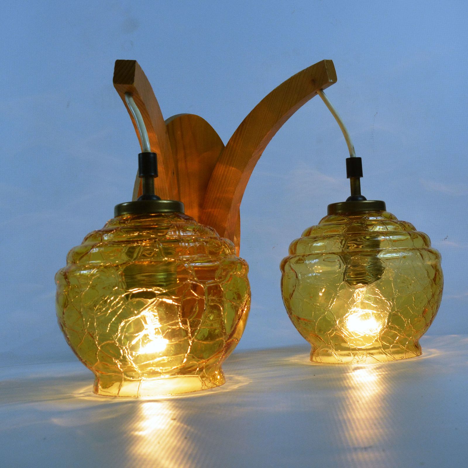 Wall Light From Elektrotechniczna Spółdzielnia Inwalidów, Nowa Huta 1970 photo furniture