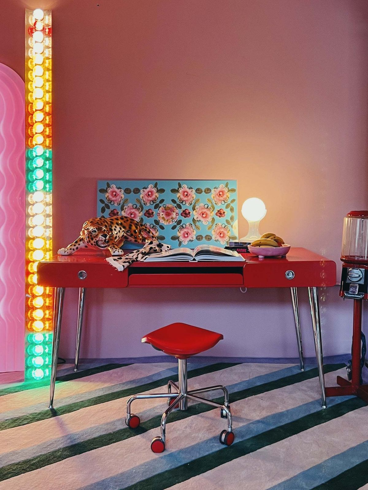 Red Lacquered 1980s Desk By Raul Barbieri photo for sale