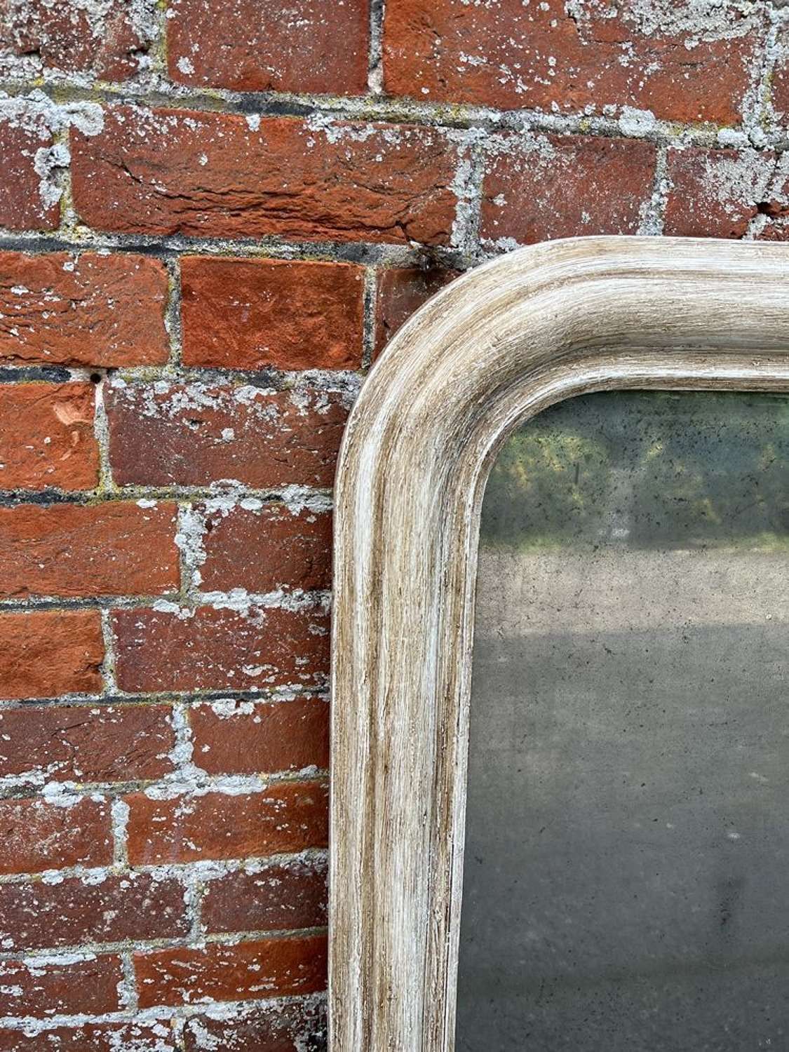 A Wonderful Antique French 19th Century Louis Phillippe Mirror. photo furniture