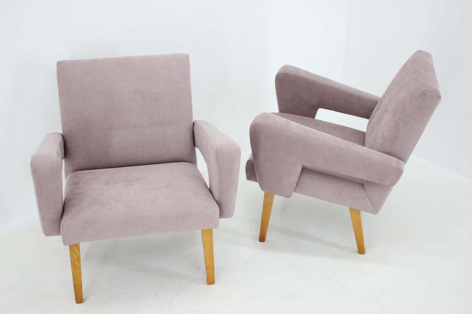 1960s Pair Of Design Armchairs, Czechoslovakia photo vinterior