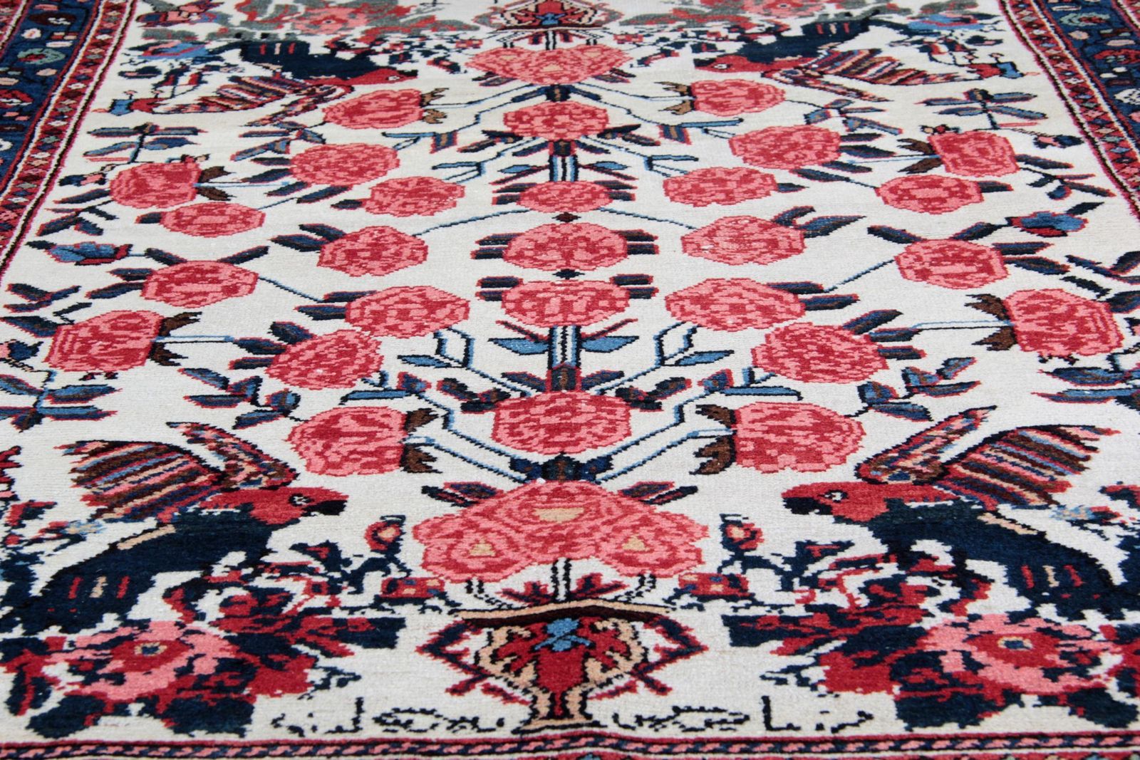 Handwoven Carpet Floral Living Room Traditional Rug photo vintage