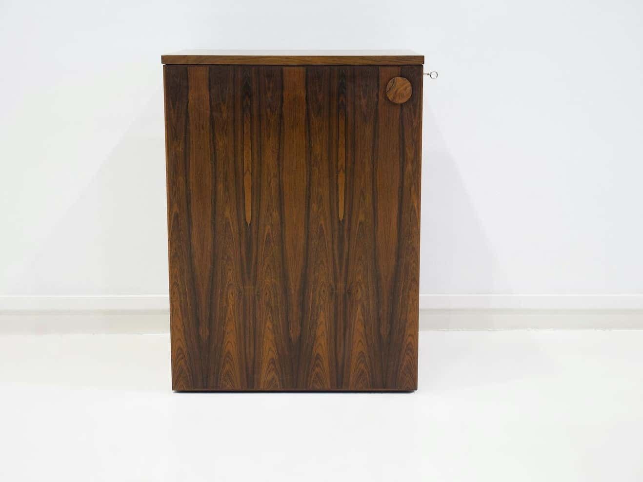 Wooden Free Standing Dry Bar With Flip Up Top photo furniture