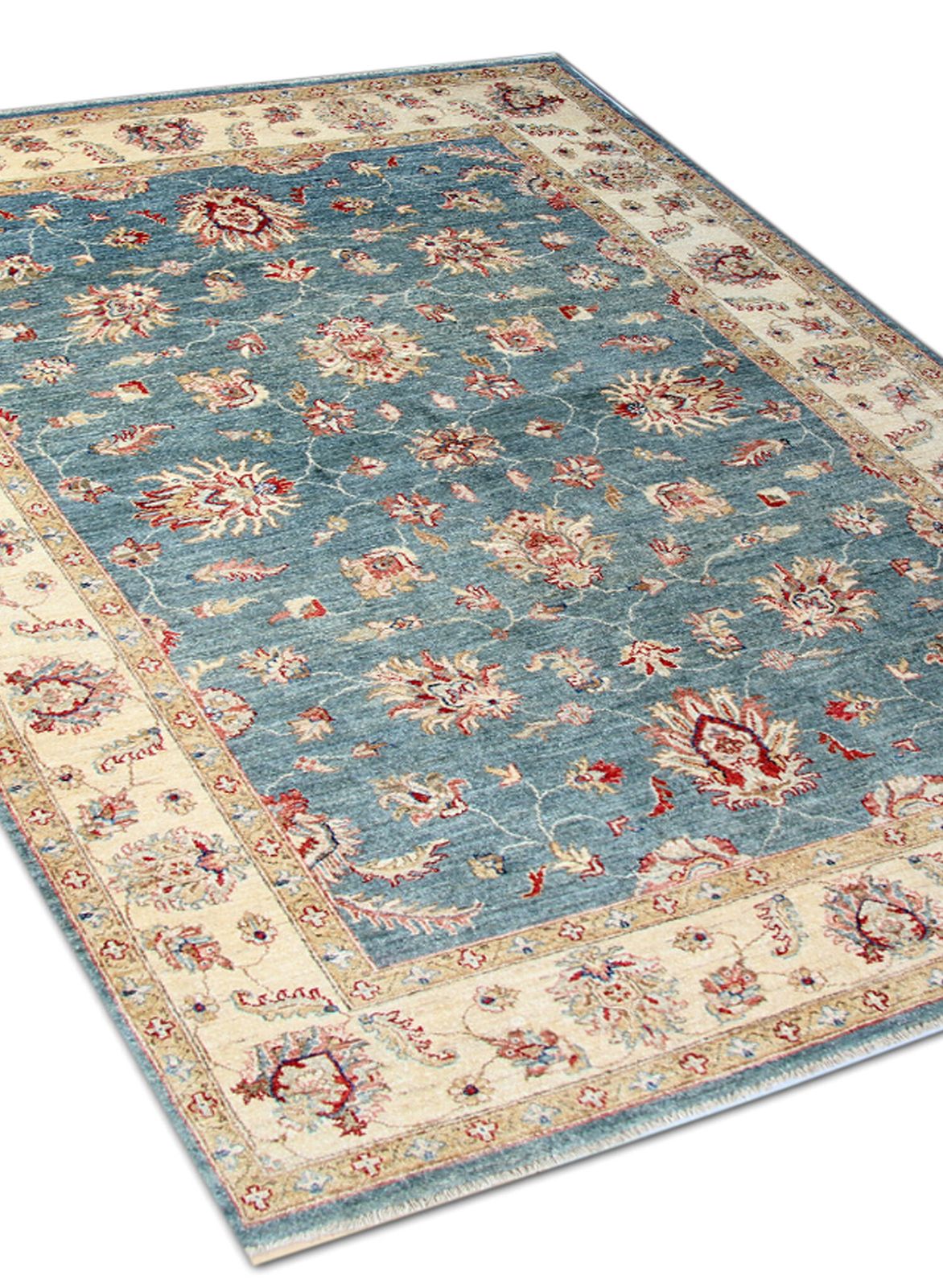 Handwoven Ziegler Rug Traditional Floral Wool Area Rug photo furniture