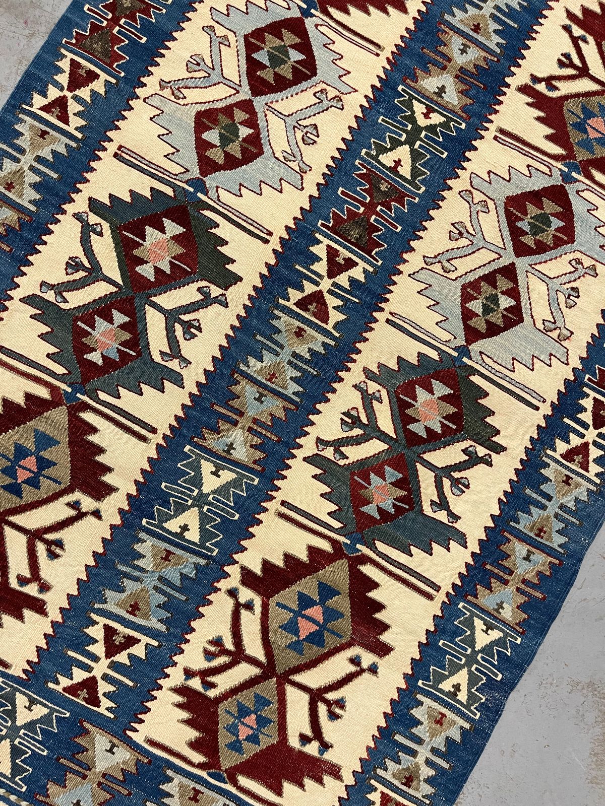 Old Turkish Kilim Rug Handmade Flatwoven Oriental Tribal Area Rug  90x124cm photo vintage