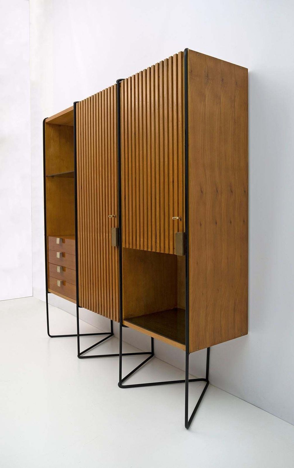 Taichiro Nakai Teak Wall Cabinet By Consorzio La Permanente Mobili, 1950s photo Furniture