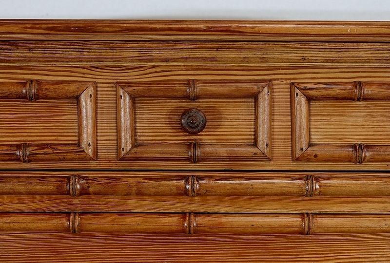Bamboo Spirit Semainier In Solid Pitch Pine, Art Nouveau, 1900 photo vintage