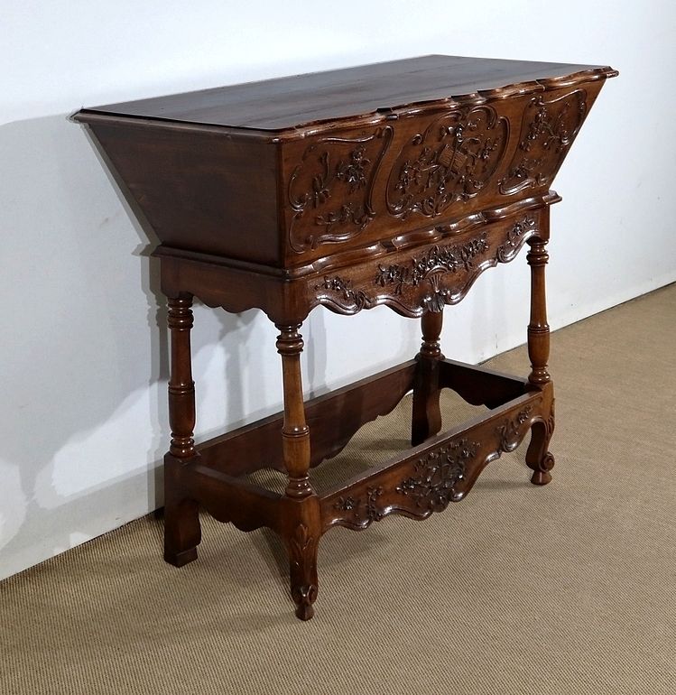 French Provencal Kneader In Solid Walnut, 19th Century