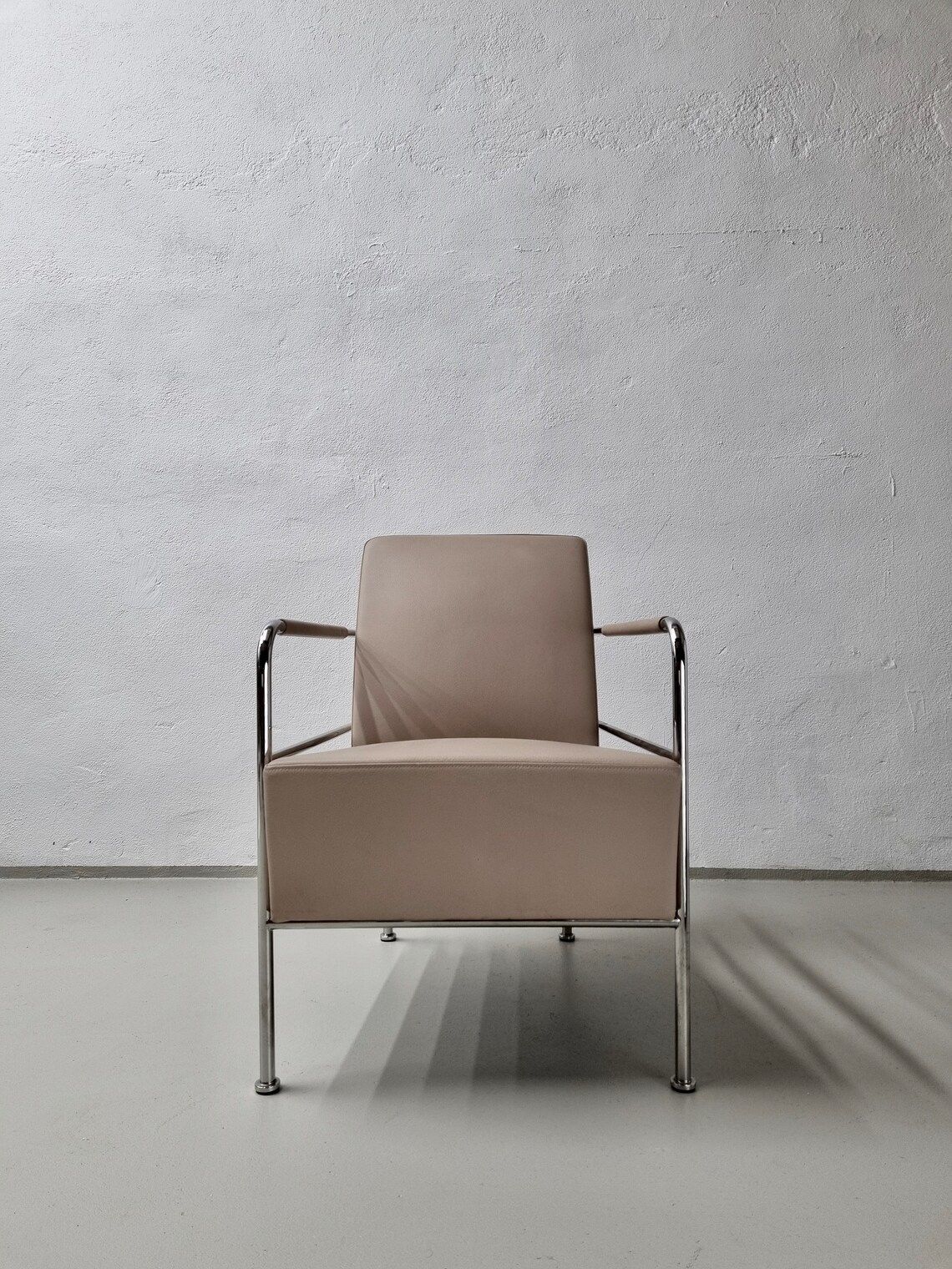 2 Lederen Chromen Lounge Stoelen | Cinema | Gunilla Allard | Lammhults | Zweden | Jaren 1990 photo 1800.0