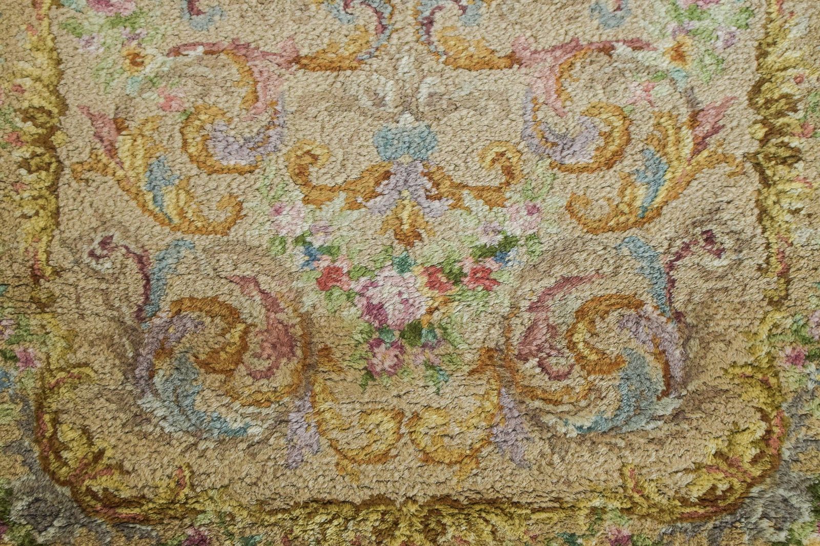 Handgeweven Vintage Spaans Tapijt, Midden 20e Eeuw photo Textiel