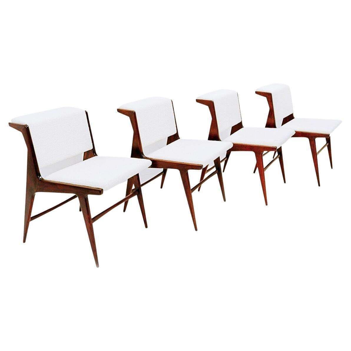 Set Of 4 Mid Century Modern Italian Chairs, Wood And White Fabric, 1960s