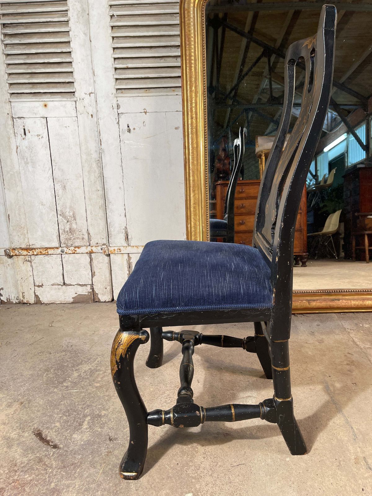 Rare Early Antique Queen Anne Jappened Side Chair Circa 1710 photo for sale