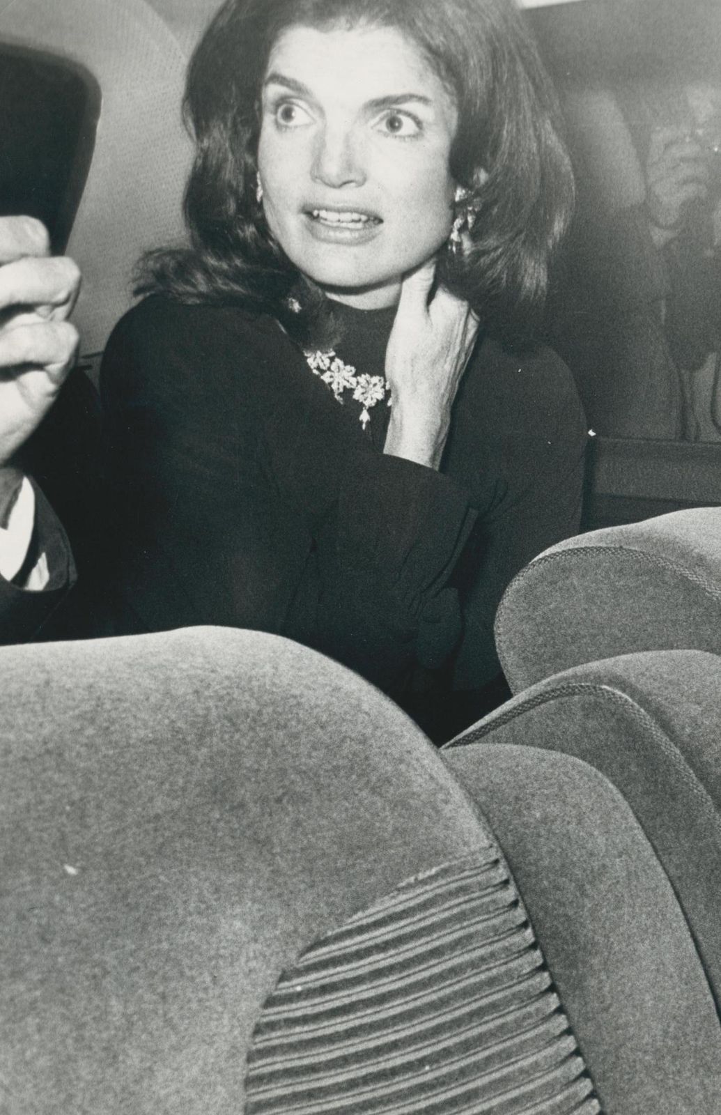 Jackie Kennedy, Car, Paris, France, 20 X 30,1 Cm 1970s photo for sale