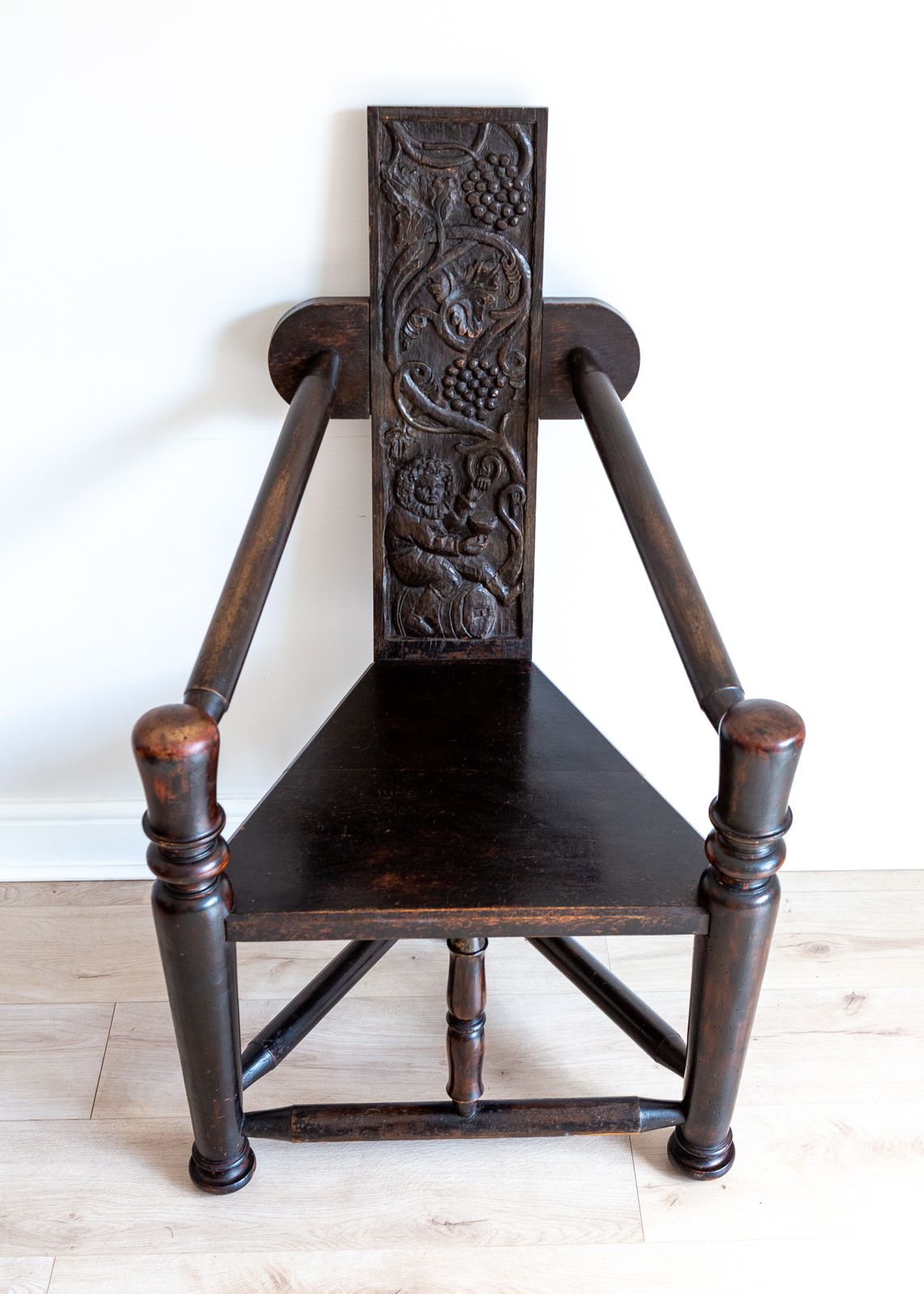 Unique 18th Century Tall Back Carved Turner’s Chair Lacquered Statement Throne Chair photo vintage
