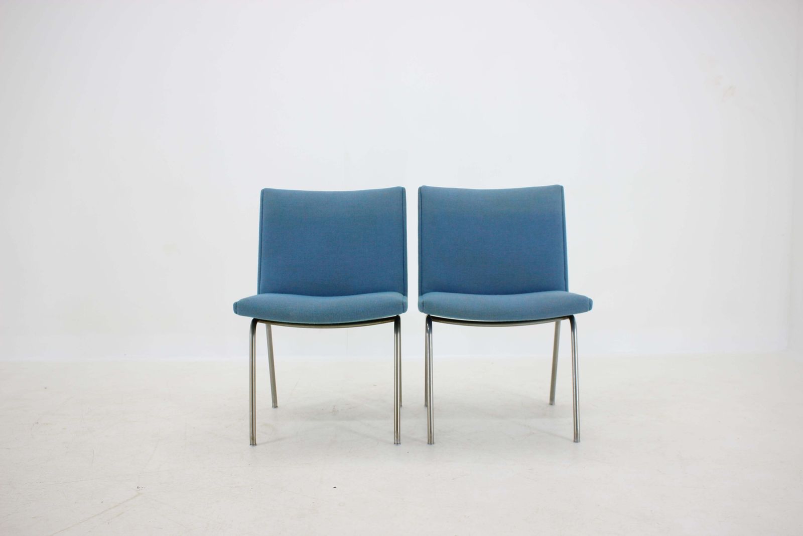 1960s Hans J. Wegner Airport Lounge Chairs For A.P. Stolen, Set Of 4 photo for sale