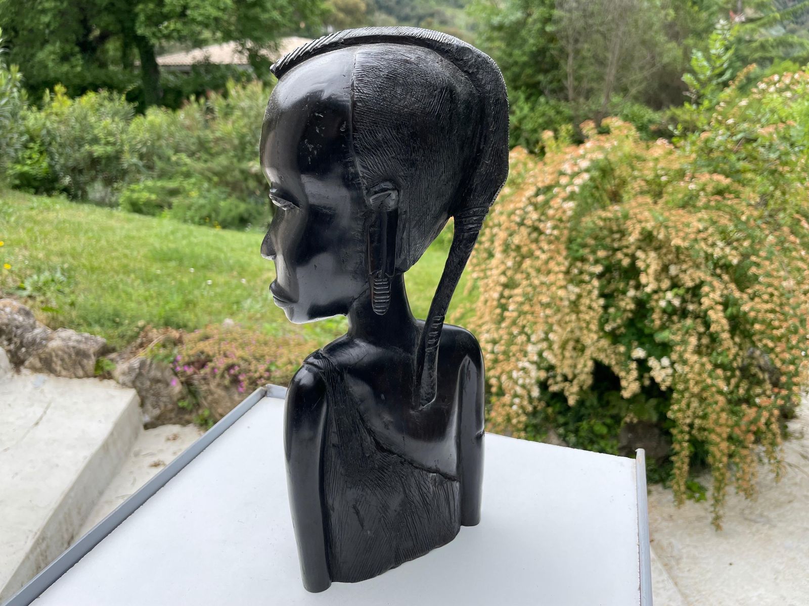 Sculpture In Wood From Africa, Bust Of A Woman, In A Black Color, Circa 1960 photo vinterior