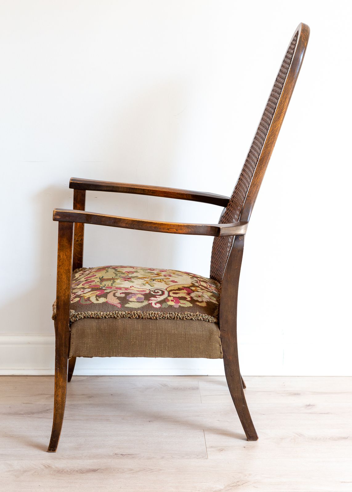 George Walton Arts & Crafts Glasgow School Art Nouveau Antique Fireside Armchair photo vintage