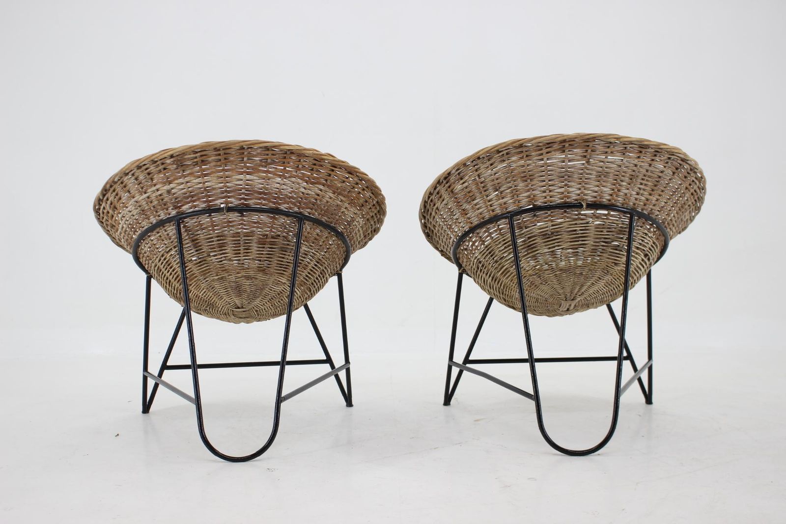 1960s Pair Of Rattan Woven Basket Chair With Hairpin Legs photo 1090.0