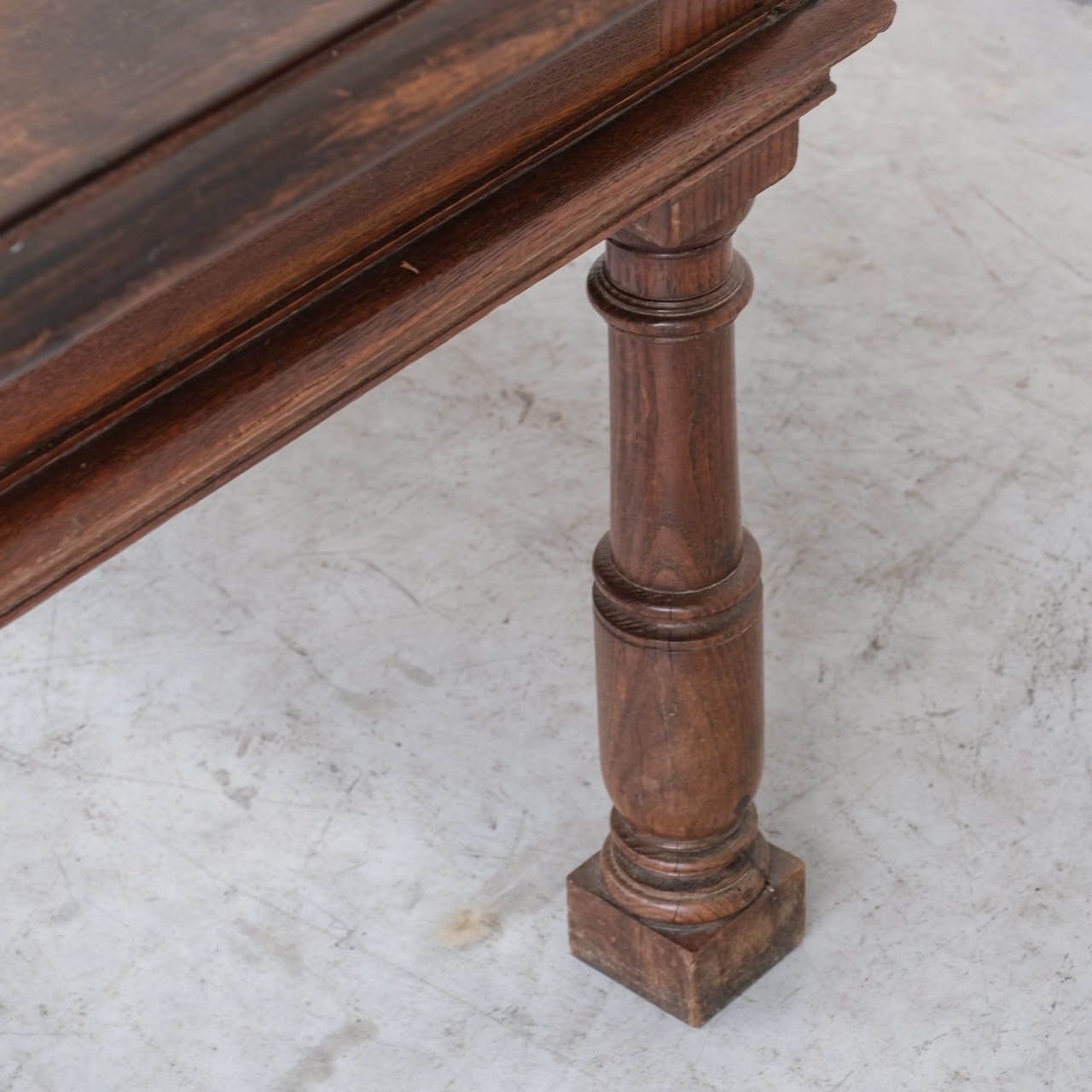 photo vintage Antique Italian Money Changers Desk With Hidden Storage