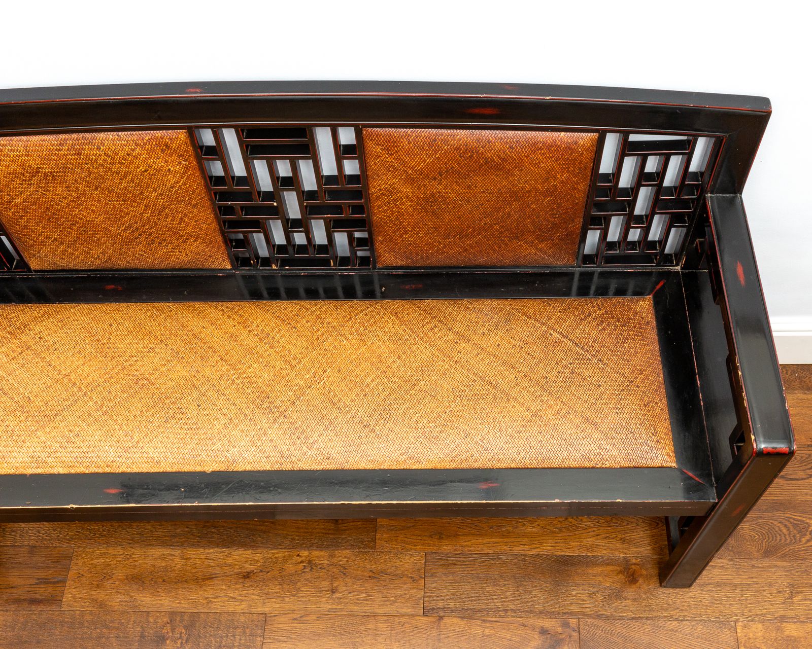 photo vinterior Rare Chinese Fretwork Black Lacquered Ebonised Rattan Bench Vintage Hallway Entrance Seat