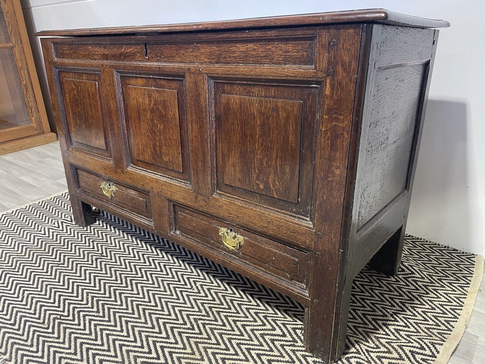 Antique C1740 Welsh Oak Mule Chest Trunk Storage Blanket Chest Hallway Storage photo furniture
