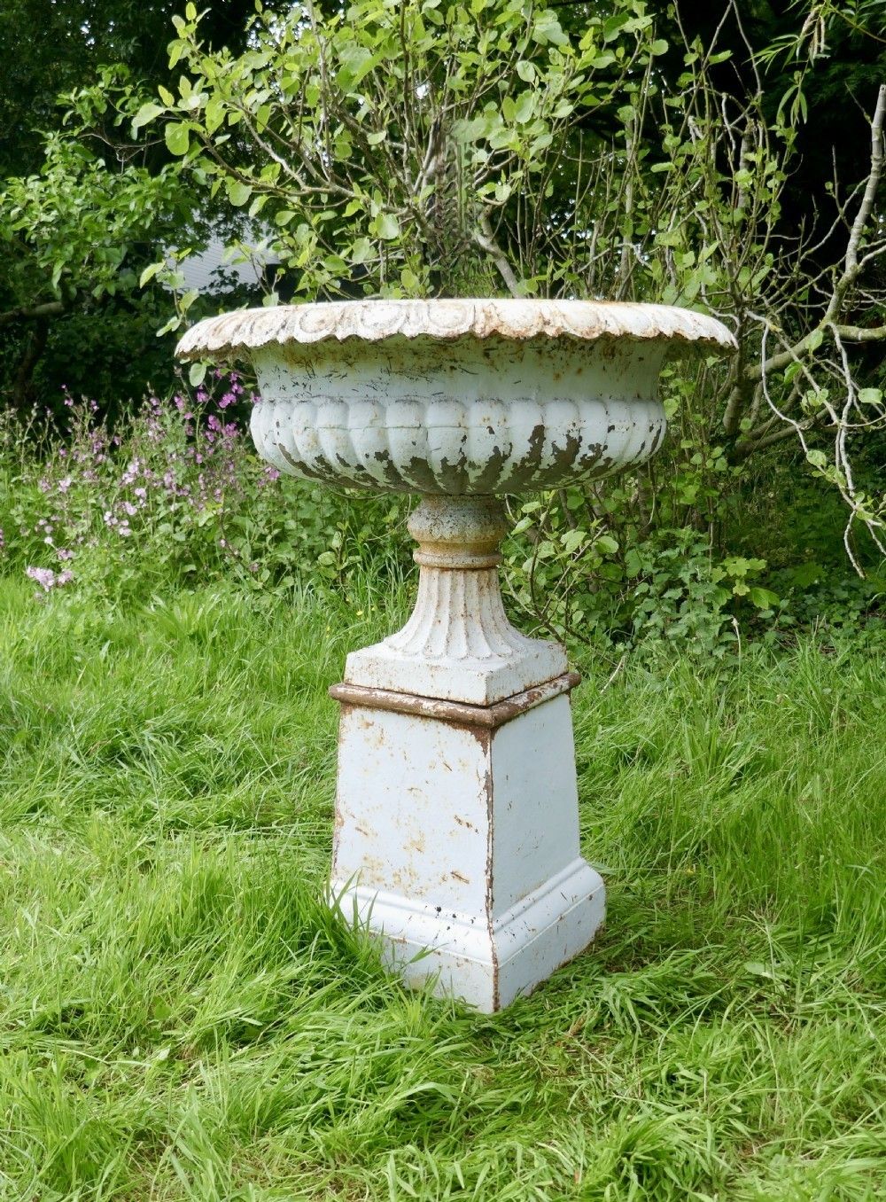 Pair Of Very Large Victorian Cast Iron Garden Urns, Garden Planters photo 6900.0