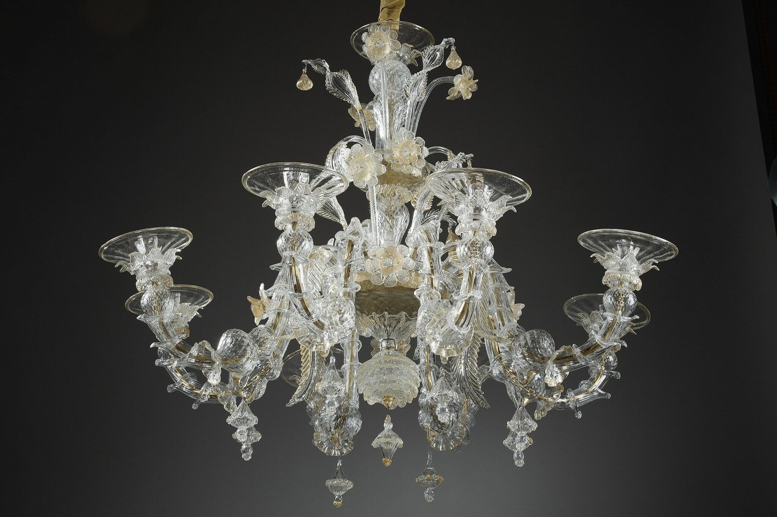 Large Murano Glass Chandelier With Eight Arms Of Light Decorated With Gold photo buy