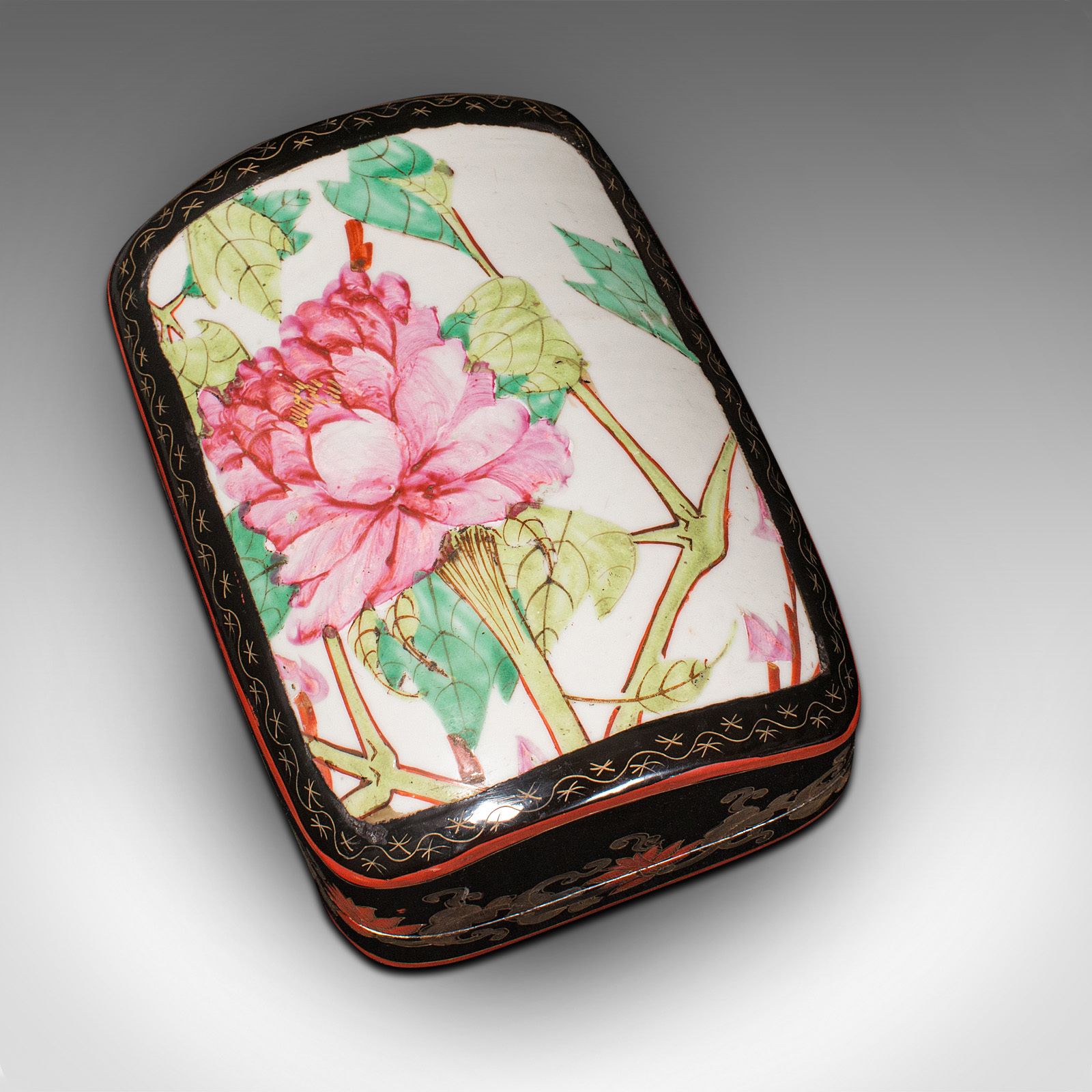 Vintage Dome Top Box, Japanned, Trinket, Jewellery Case photo vintage