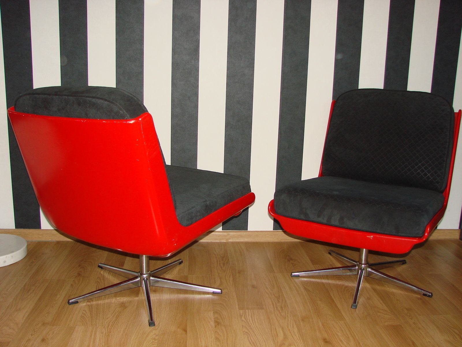 Pair Of Dinna Veb Mobel Kombinat Armchairs, Germany 1960s photo Furniture