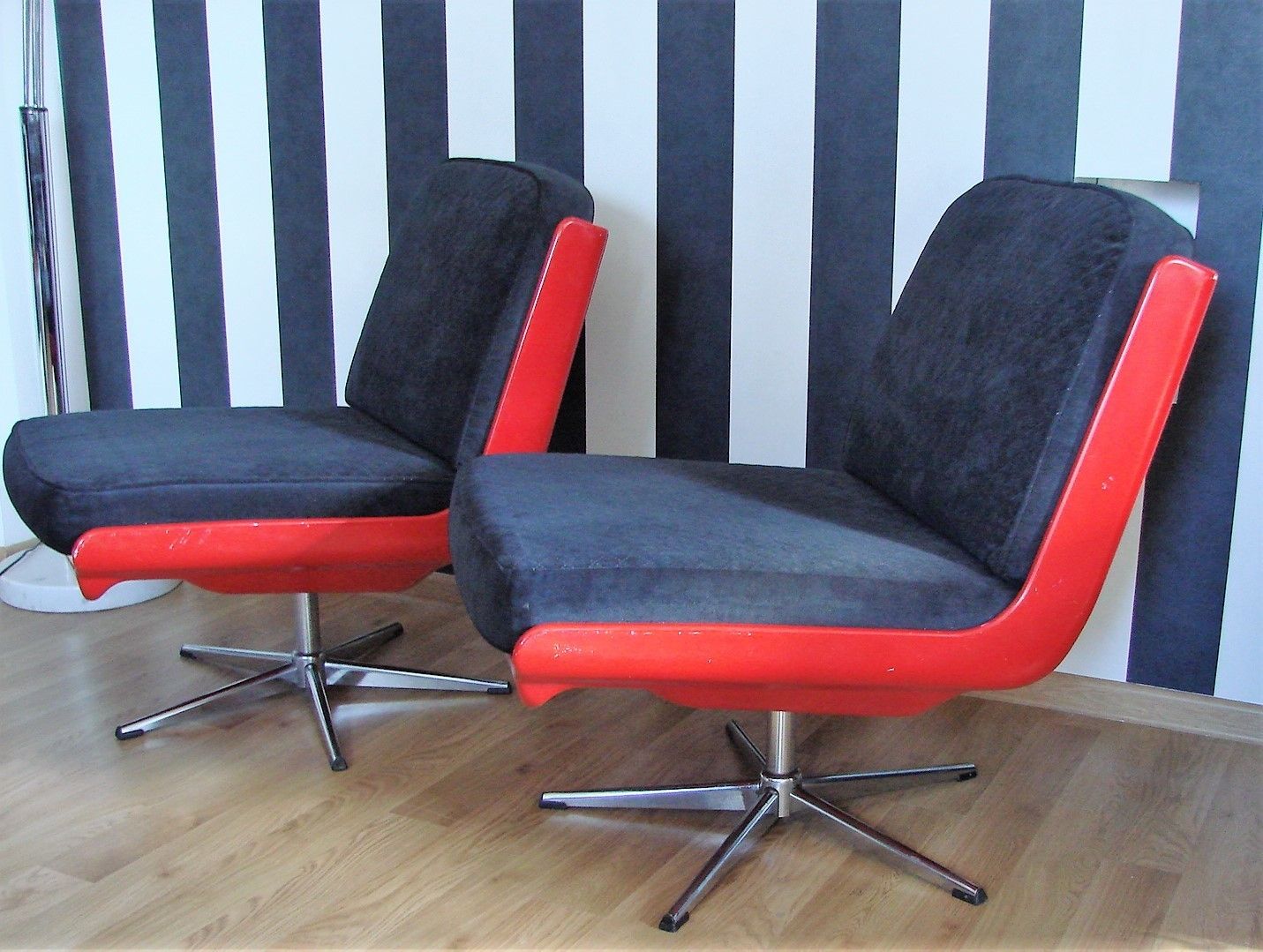 999.0 Pair Of Dinna Veb Mobel Kombinat Armchairs, Germany 1960s photo