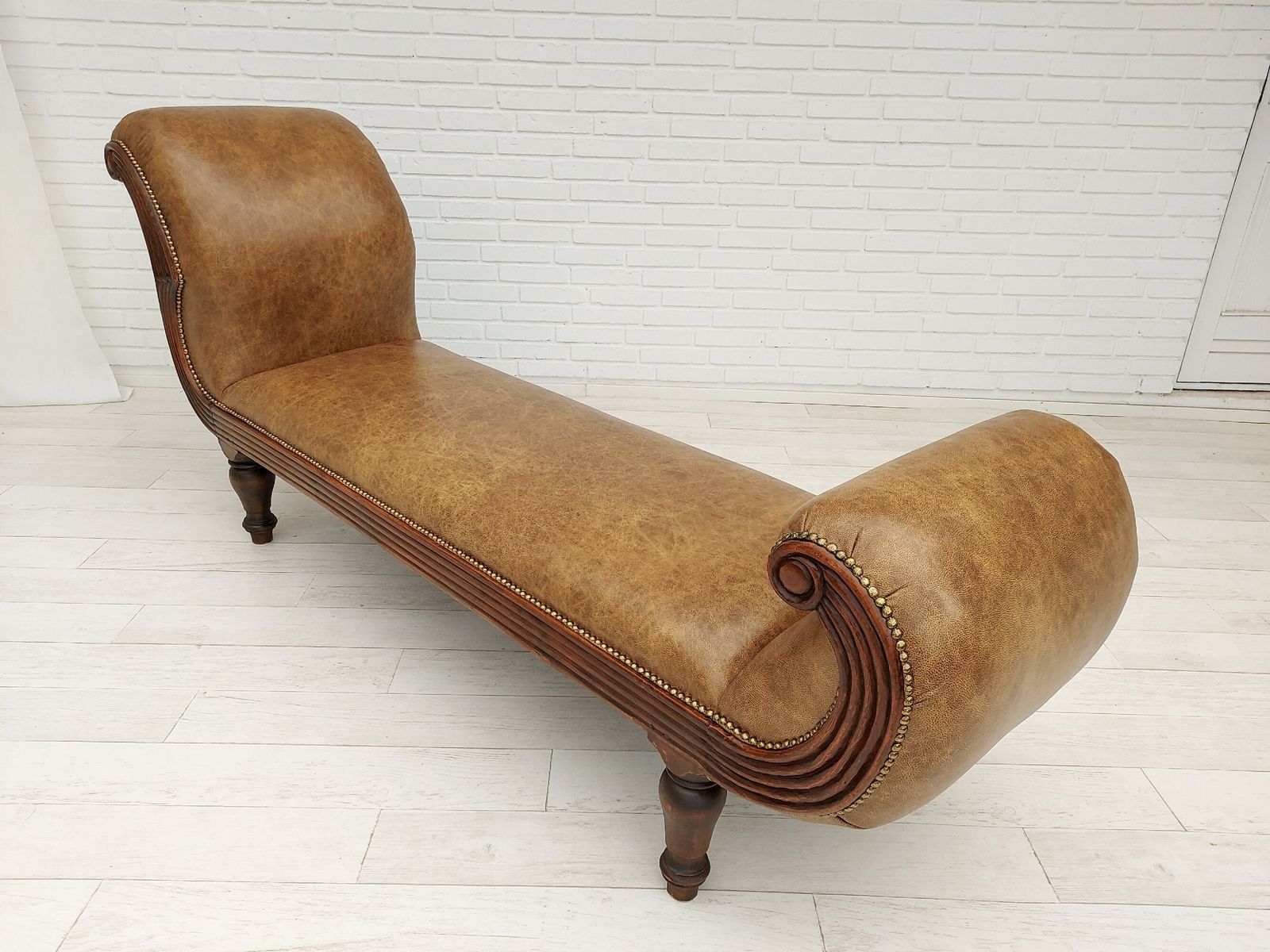 photo for sale Deense Antieke Chaise Longue / Daybed, Begin 20e Eeuw, Opgeknapt