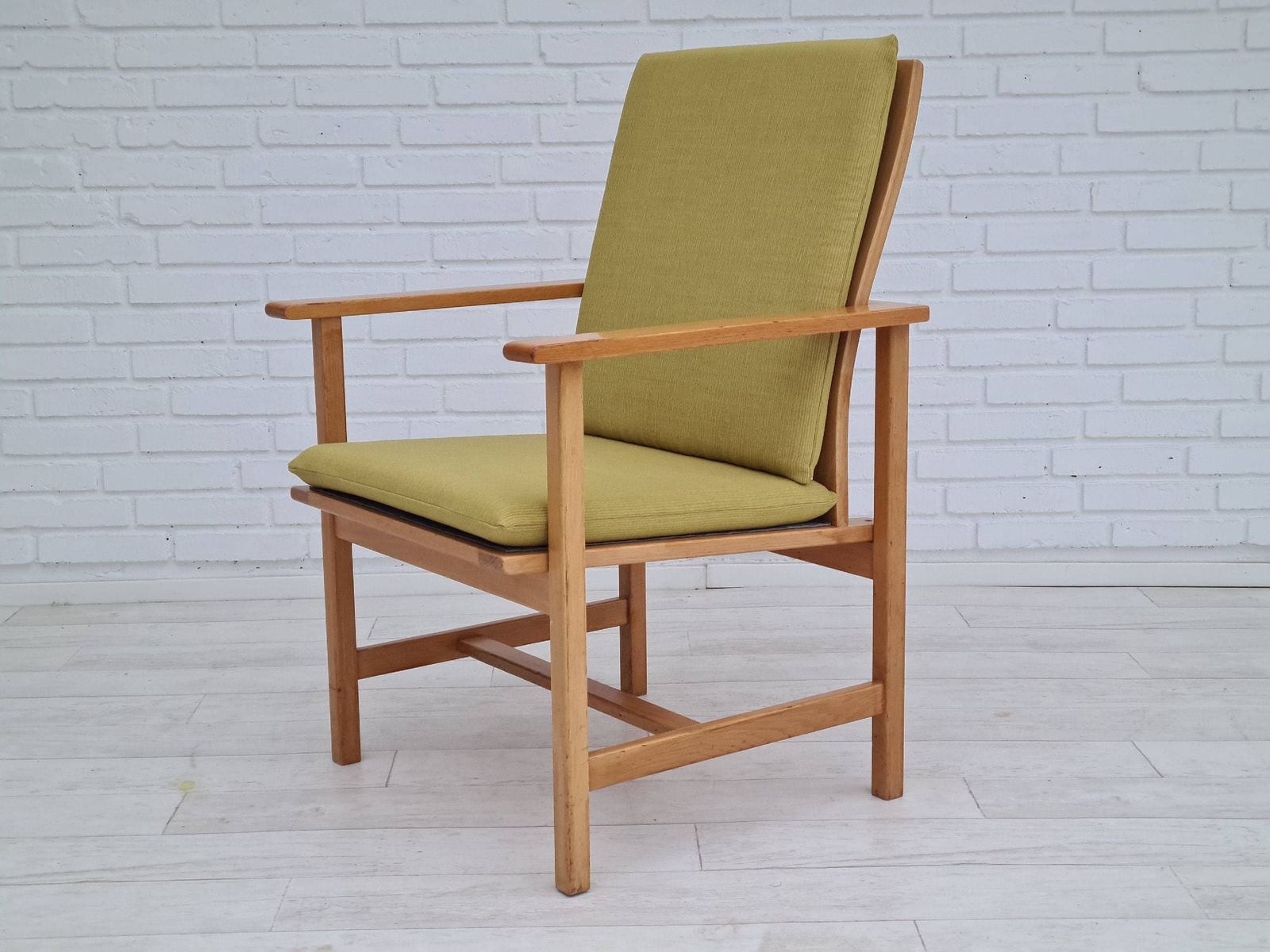 photo furniture Danish Design By Børge Mogensen, Completely Renovated Reupholstered Armchair, 80s, Furniture Wool, Oak