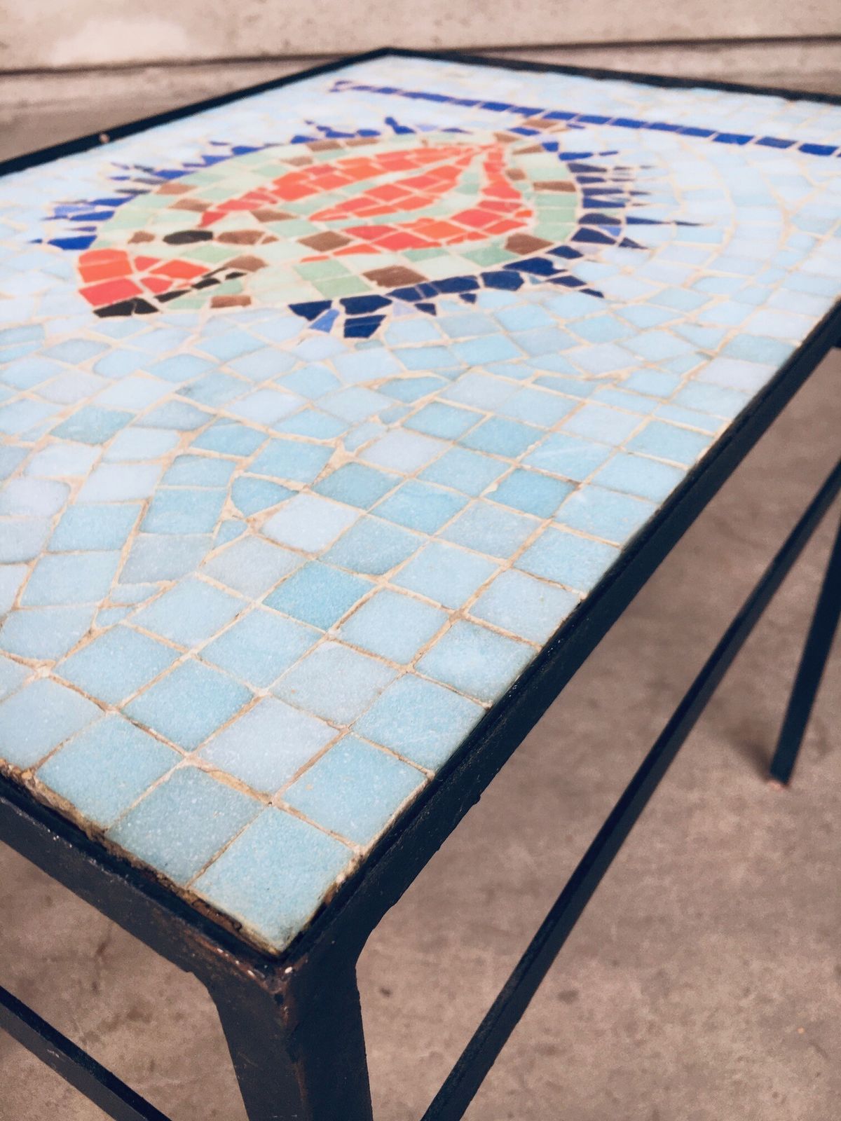 Meubels Vintage Mozaïek Tegeltafel, België, Ca. Jaren 1960 photo