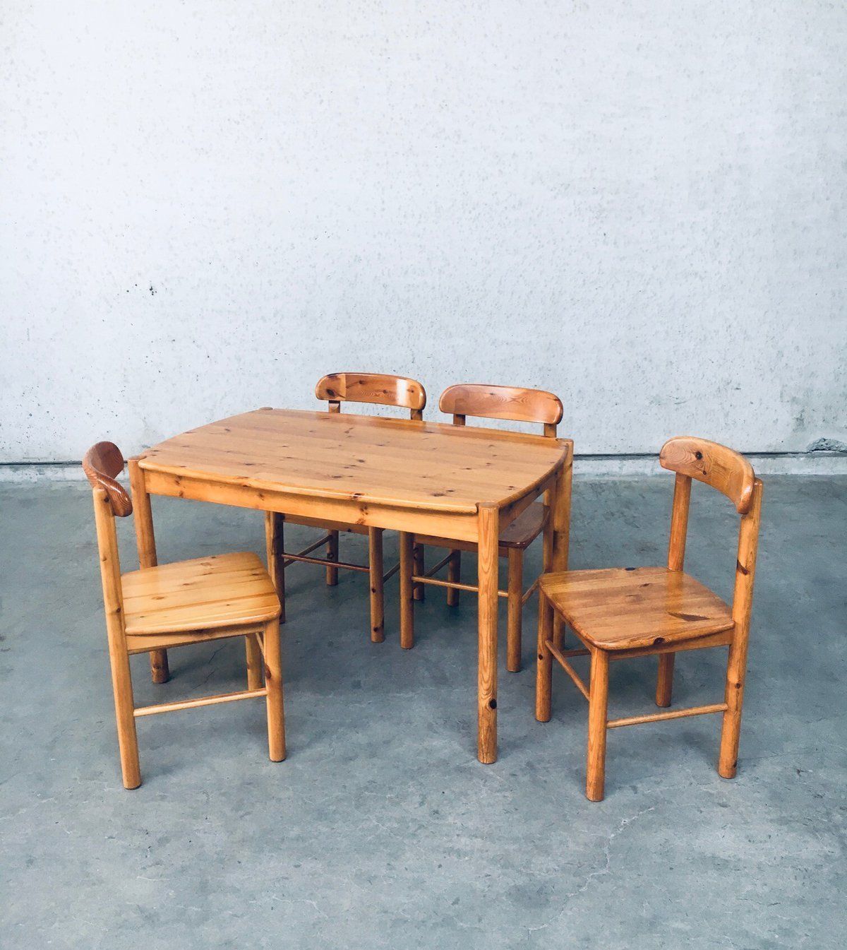 Deense Grenenhouten Stoelen En Tafel In De Stijl Van Rainer Daumiller, Ca. 1975