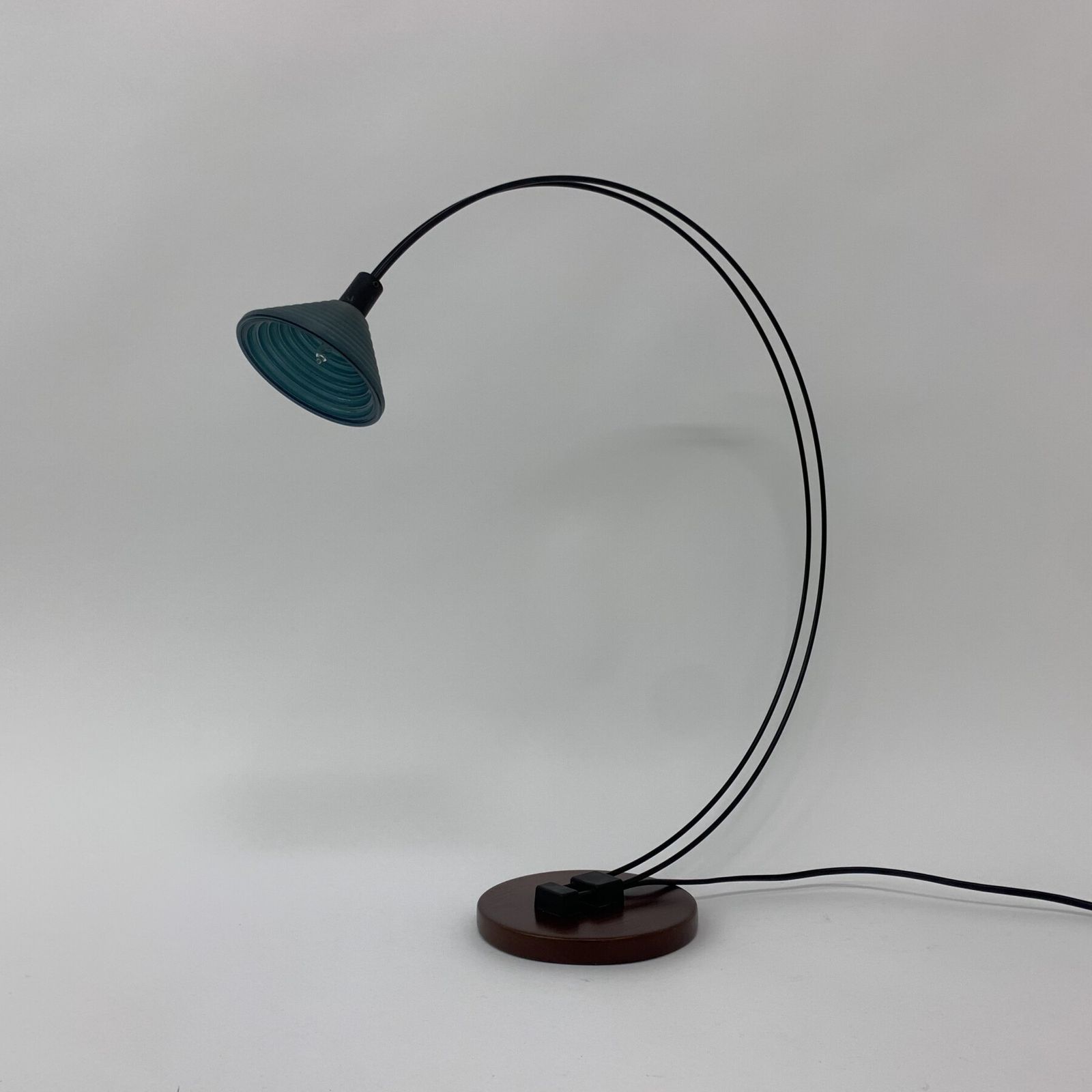 Verlichting Vintage Post Modern Optelma Bureaulamp, Zwitsers Jaren 1980 photo