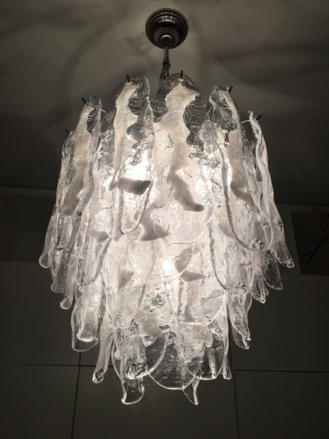 Transparent And White “Fiamma” Murano Glass Chandelier D45 photo for sale