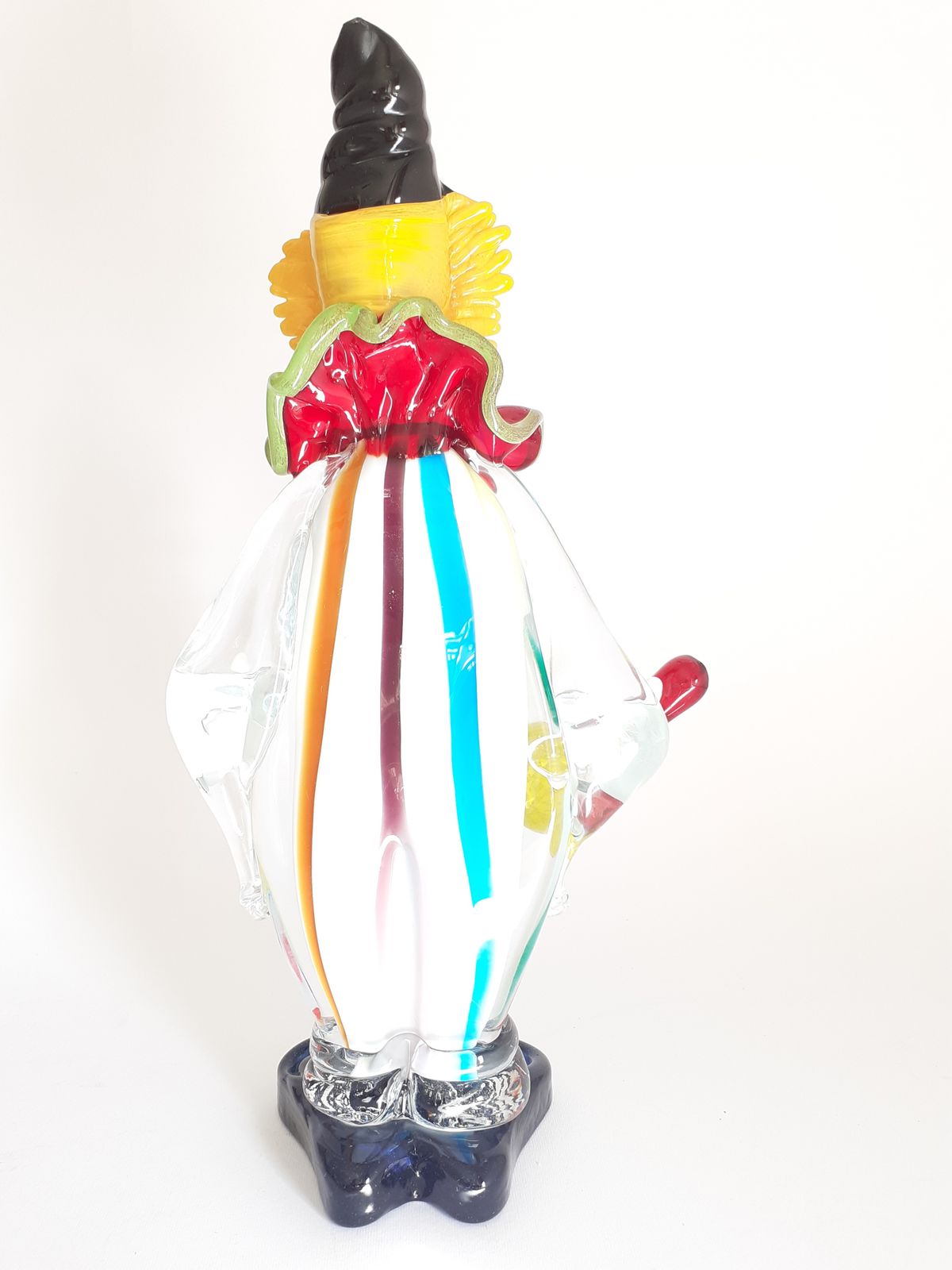 photo furniture Colorfull Big Clown With Black Hat, Striped Dress And Wine Goth In Murano Glass
