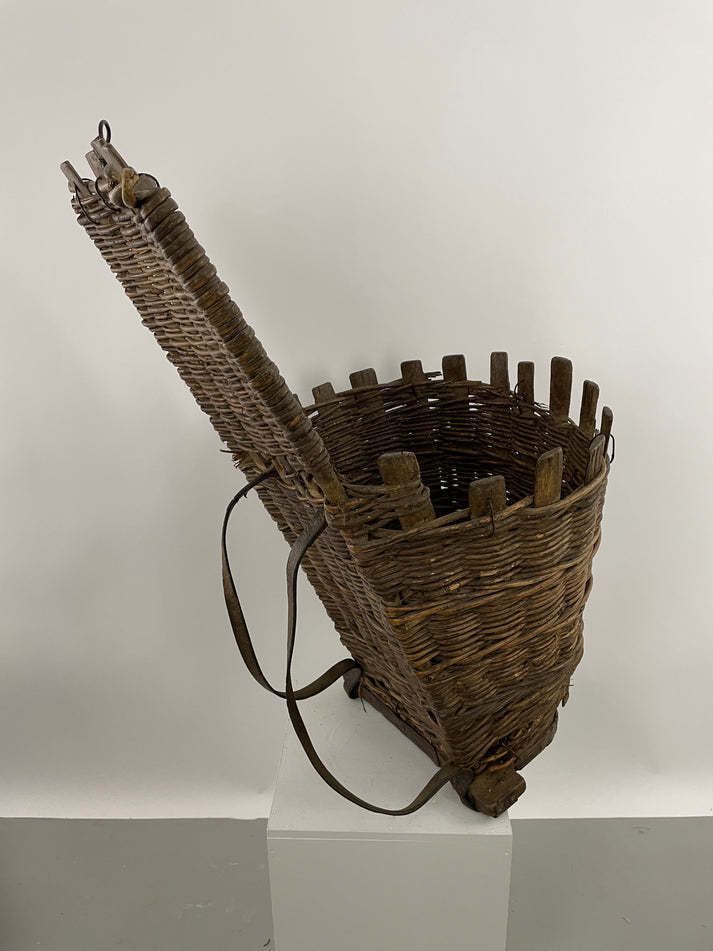 French "Hotte" Grape Harvest Basket photo furniture