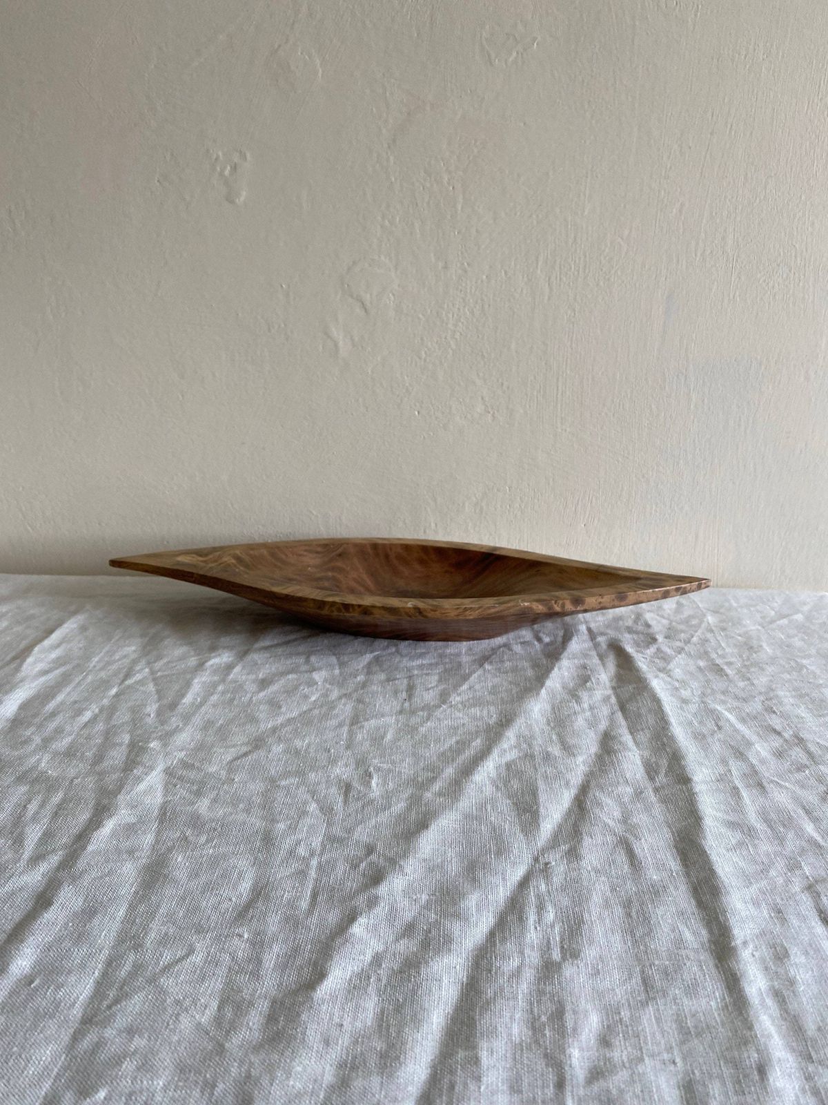Mid Century Burr Wood Decorative Bowl / Curved Wooden Dish   Larger C.1970 photo furniture