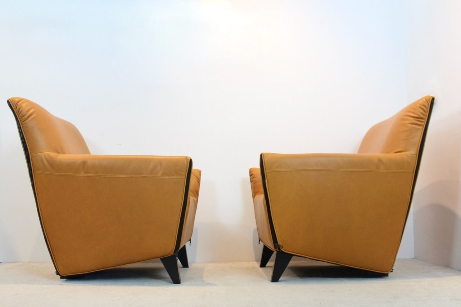 Artifort F330 Cordoba Lounge Chairs In Soft Ochre Leather By Gerard Van Den Berg photo furniture